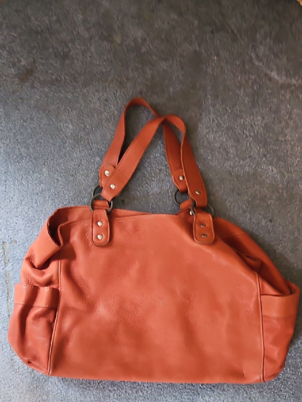 Garnet Hill Women’s Leather Tote Bag